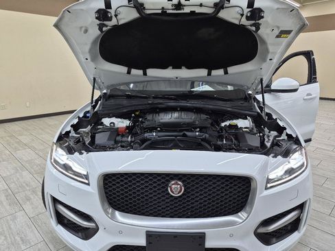 Used 2018 Jaguar F-PACE R-Sport AWD/4WD image 45
