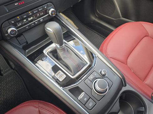 New 2025 MAZDA CX-5 Carbon Edition AWD/4WD image 13