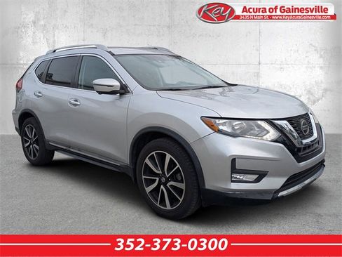 Used 2019 Nissan Rogue SL image 1