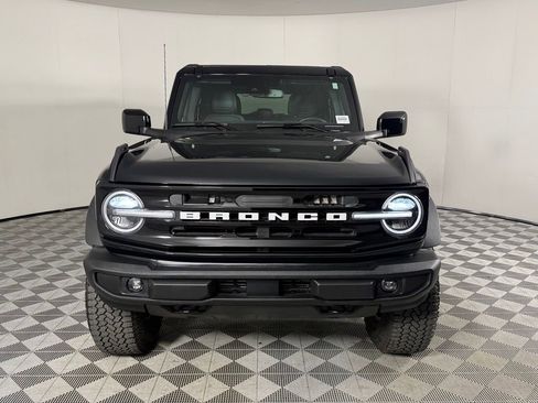 Used 2025 Ford Bronco Outer Banks w/ Sasquatch Package AWD/4WD image 5