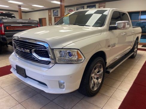 Used 2017 RAM 1500 Limited image 1