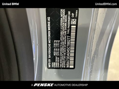 Used 2025 BMW M440i Coupe image 23