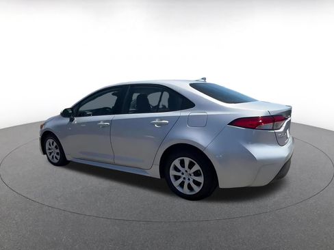 Used 2025 Toyota Corolla LE FWD image 10