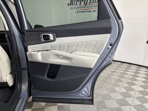 Used 2024 Kia Sorento SX image 25