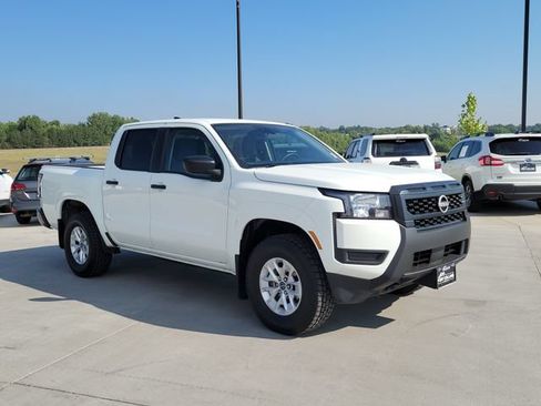Used 2025 Nissan Frontier S AWD/4WD image 4