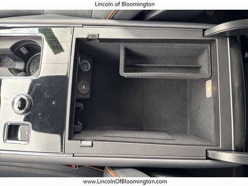 New 2025 Lincoln Aviator Black Label image 47