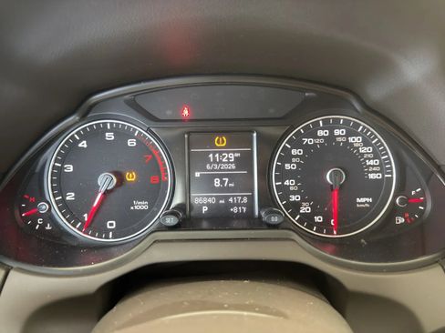 Used 2014 Audi Q5 2.0T Premium w/ Lighting Package AWD/4WD image 11