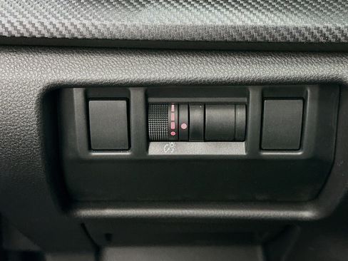 Used 2024 Subaru Crosstrek 2.5i Sport image 17