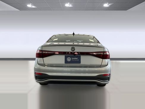 Used 2025 Volkswagen Jetta S FWD image 10