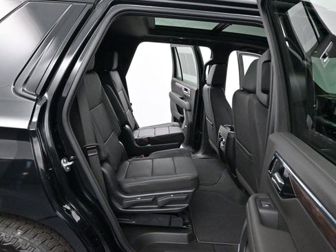 Used 2025 Chevrolet Tahoe Z71 w/ Z71 Off-Road Package image 38