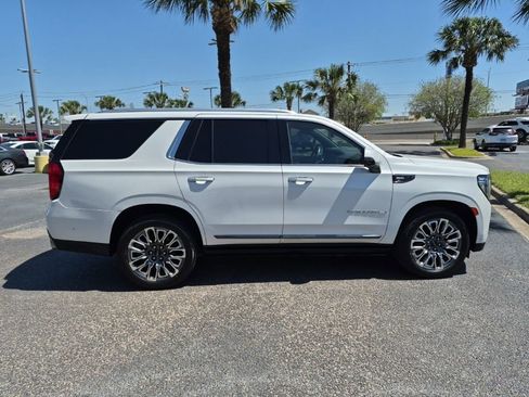 Used 2023 GMC Yukon Denali Ultimate image 6