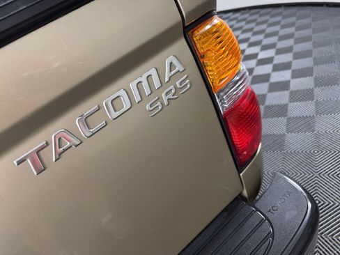 Used 2002 Toyota Tacoma 2WD Xtracab image 30