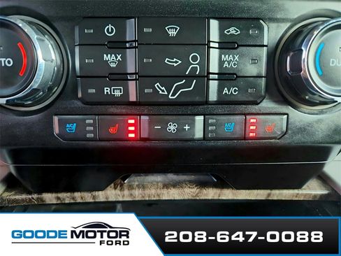 Used 2017 Ford F250 Lariat w/ Chrome Package image 18