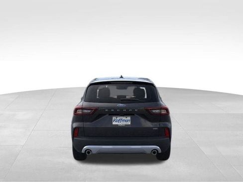 New 2025 Ford Escape SE image 5