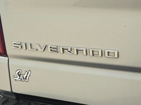 Used 2022 Chevrolet Silverado 1500 LT w/ Max Trailering Package image 48