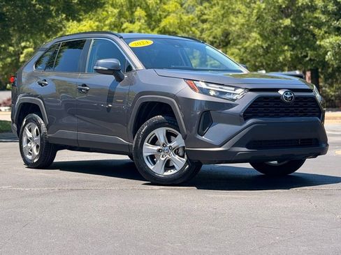 Used 2024 Toyota RAV4 XLE FWD image 2