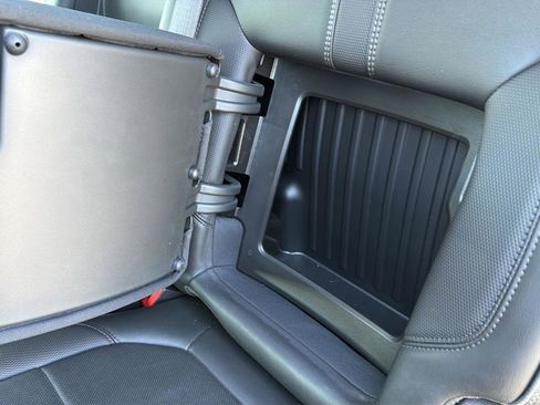 Used 2022 Chevrolet Silverado 2500 High Country w/ Z71 Off-Road Package image 32