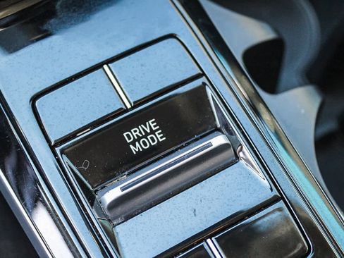 Used 2021 Hyundai Sonata SEL image 33