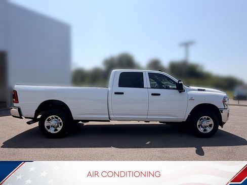 Used 2024 RAM 2500 Tradesman w/ Towing Technology Group AWD/4WD image 4