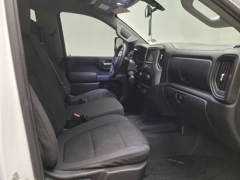 Used 2020 Chevrolet Silverado 2500 Custom w/ Custom Value Package AWD/4WD image 21