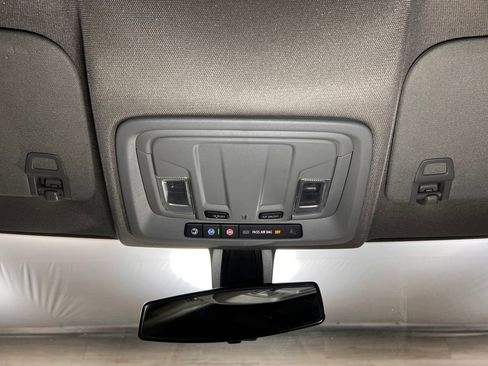 Used 2021 Chevrolet Silverado 1500 Custom Trail Boss AWD/4WD image 16