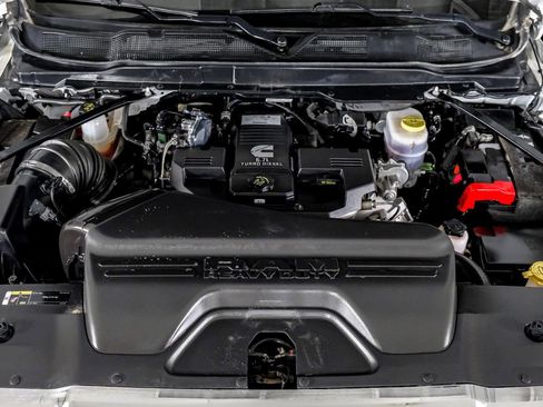 Used 2024 RAM 2500 Laramie AWD/4WD image 50