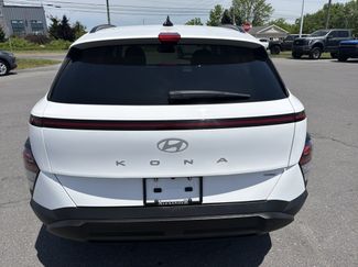 Used 2025 Hyundai Kona SEL AWD/4WD video 4