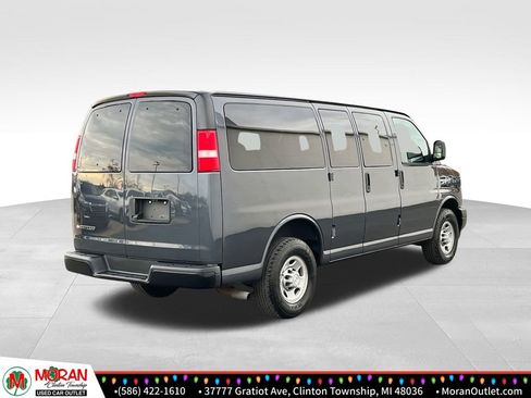 Used 2017 Chevrolet Express 2500 LS image 6