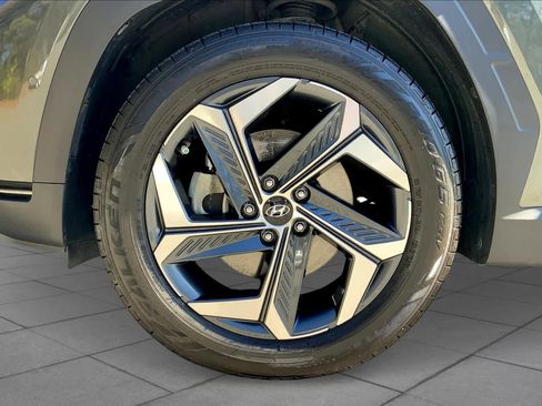 Used 2022 Hyundai Tucson Limited image 10