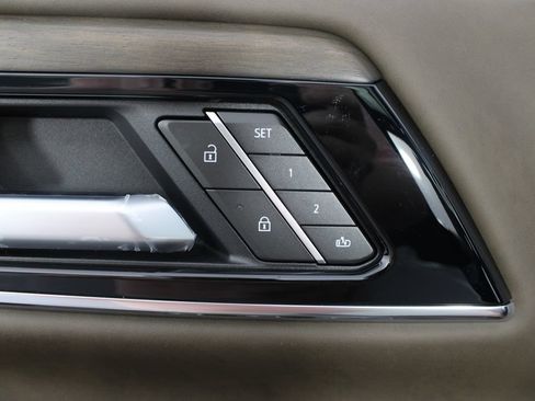 New 2026 GMC Yukon XL Denali Ultimate AWD/4WD image 18
