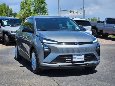 New 2027 Chevrolet Bolt LT w/ Comfort Package FWD image 4