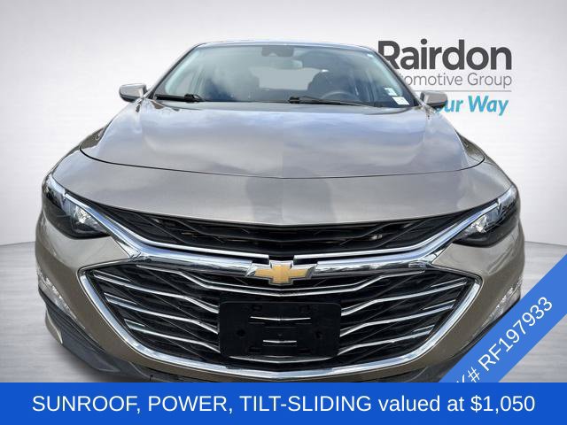 Used 2024 Chevrolet Malibu LT FWD image 2