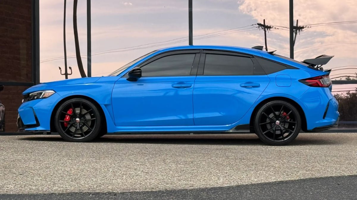 Used 2024 Honda Civic Type R image 5
