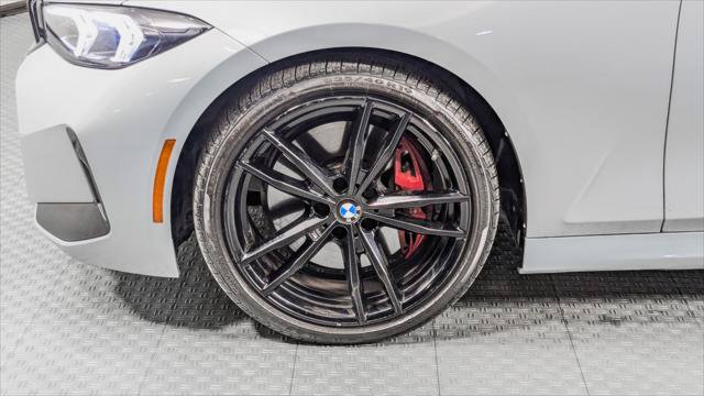 Used 2023 BMW 330i Sedan w/ M Sport Package RWD image 36