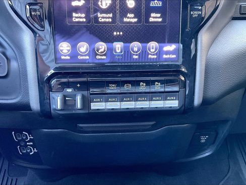 Used 2021 RAM 3500 Laramie AWD/4WD image 14
