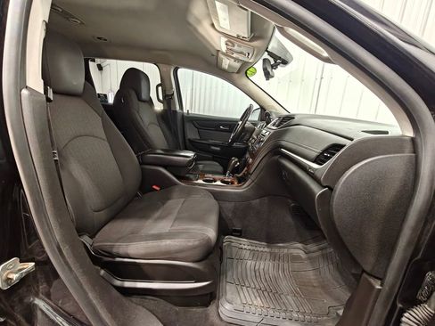 Used 2013 Chevrolet Traverse LT w/ All-Star Edition image 21