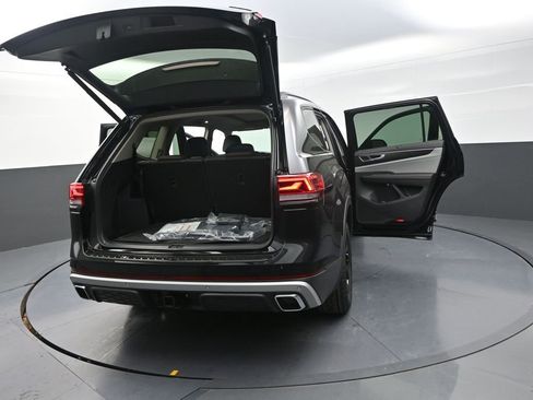 New 2026 Volkswagen Atlas Peak Edition AWD/4WD image 34