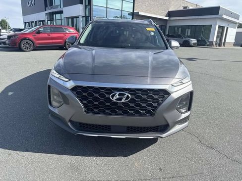 Used 2019 Hyundai Santa Fe AWD image 2