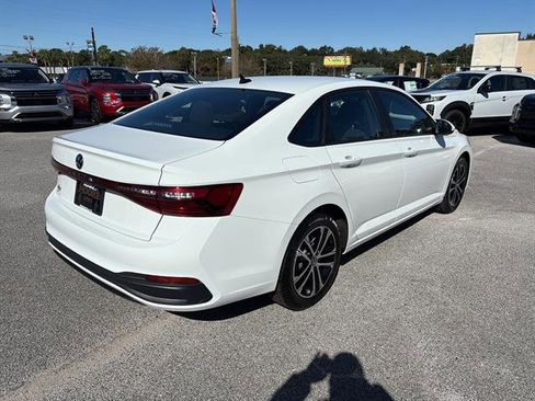 New 2026 Volkswagen Jetta Sport FWD image 5