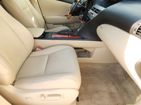 Used 2011 Lexus RX 350 2WD w/ Premium Pkg image 14