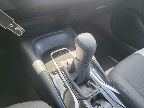 Used 2022 Toyota Corolla LE FWD image 28