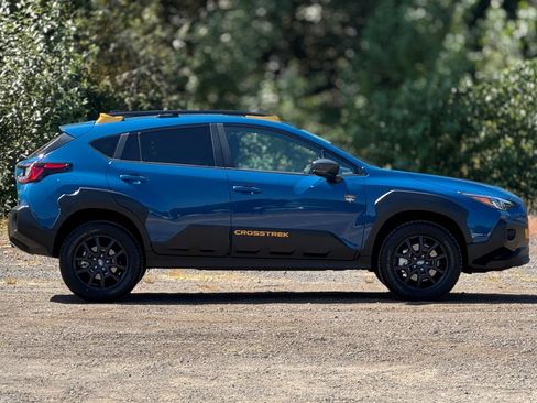 Certified 2024 Subaru Crosstrek 2.5i Wilderness w/ Crosstrek Mirror Package AWD/4WD image 8