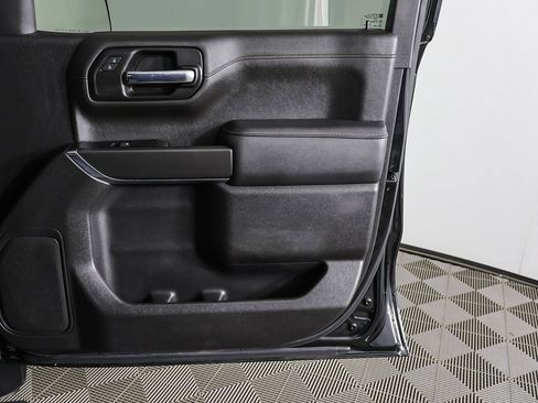Used 2022 GMC Sierra 1500 AT4 image 19