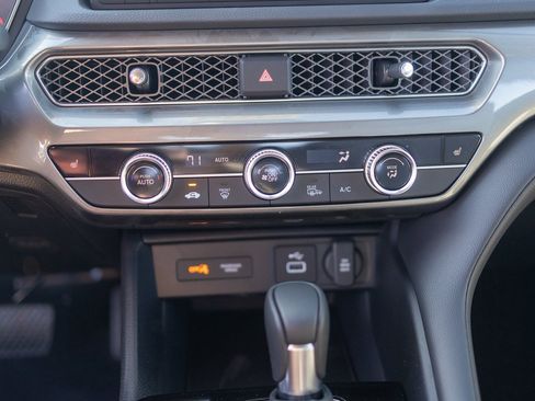 New 2025 Acura Integra image 5