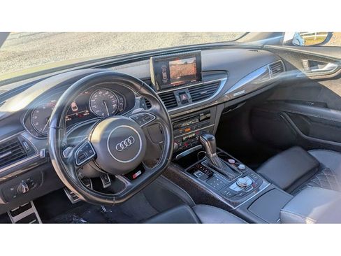 Used 2017 Audi S7 Premium Plus w/ Driver Assistance Package image 19