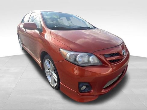 Used 2013 Toyota Corolla S Special Edition FWD image 14