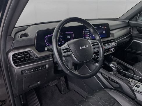 Used 2024 Kia Telluride EX X-Line image 12