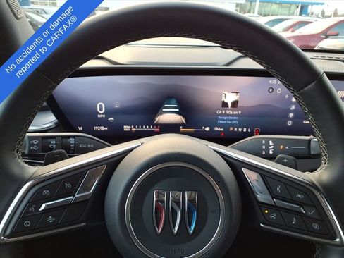 Used 2025 Buick Enclave Preferred image 19