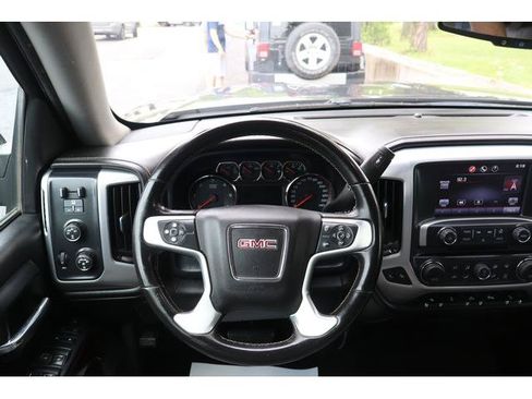 Used 2015 GMC Sierra 1500 SLE w/ SLE Value Package AWD/4WD image 11