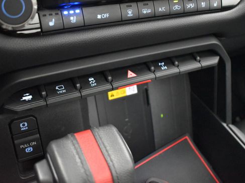 Certified 2022 Toyota Tundra TRD Pro AWD/4WD image 13